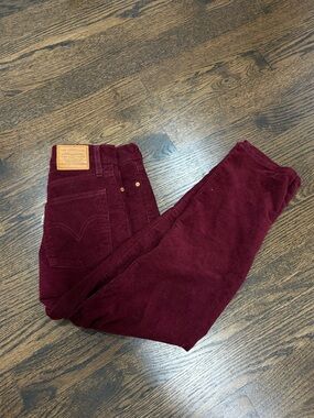 Levi's Women's Wedgie Straight Burgundy Corduroy Straight Leg Pants